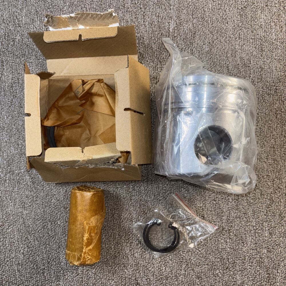 Genuine Cummins 4089669 Piston Set OEM Diesel Engine Part New Open Box